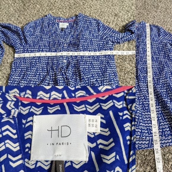 ✨3/$15  Anthro HD in Paris blue white abstract chevron blouse 2 - Picture 6 of 8
